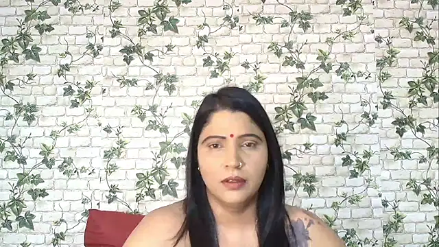Snapshot of XIndianintimacy chatting on February 7, 2025, 8:10 pm XIndianintimacy online show from February 7, 2025, 8:10 pm