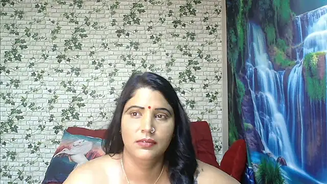 Snapshot of XIndianintimacy chatting on March 7, 2025, 10:32 pm XIndianintimacy online show from March 7, 2025, 10:32 pm