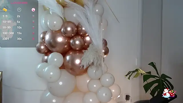 pauliCarter online show from December 15, 2025, 4:07 am