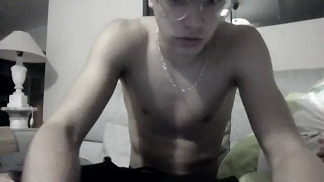 Snapshot of ylan_974 chatting on September 21, 2025, 3:55 am ylan 974 online show from September 21, 2025, 3:55 am