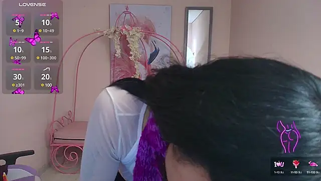 Violetta Suky online show from March 4, 2025, 1:59 pm