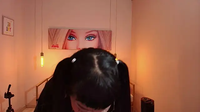 Violetta Suky online show from March 18, 2025, 2:28 pm