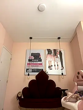 Violetta Suky online show from October 12, 2025, 12:39 pm