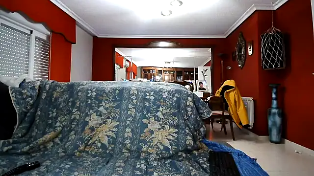 maduroguapo online show from December 18, 2025, 4:00 pm