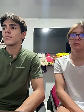 Alex and Fabian online show from May 16, 2026, 4:44 am