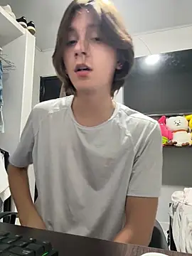 Alex and Fabian online show from February 18, 2026, 1:36 am