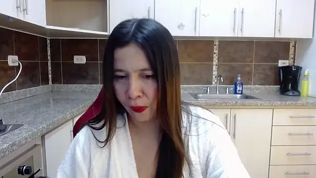 Snapshot of Heidy_Wells chatting on February 27, 2026, 12:38 pm Heidy Wells online show from February 27, 2026, 12:38 pm