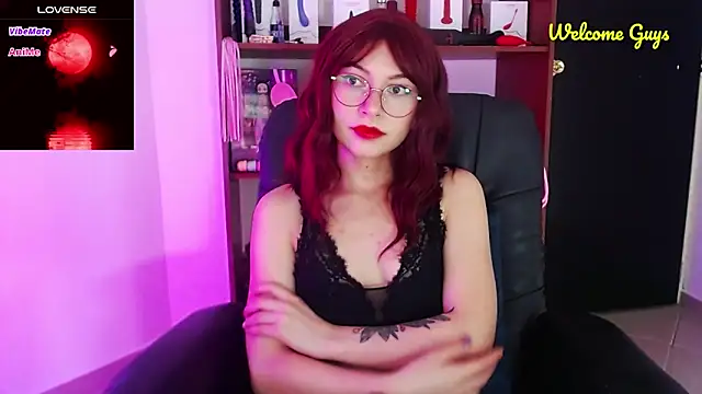 Snapshot of Celeste_Ford_18 chatting on December 15, 2025, 8:25 pm Celeste Ford 18 online show from December 15, 2025, 8:25 pm