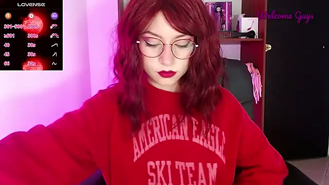 Snapshot of Celeste_Ford_18 chatting on November 27, 2025, 10:32 pm Celeste Ford 18 online show from November 27, 2025, 10:32 pm