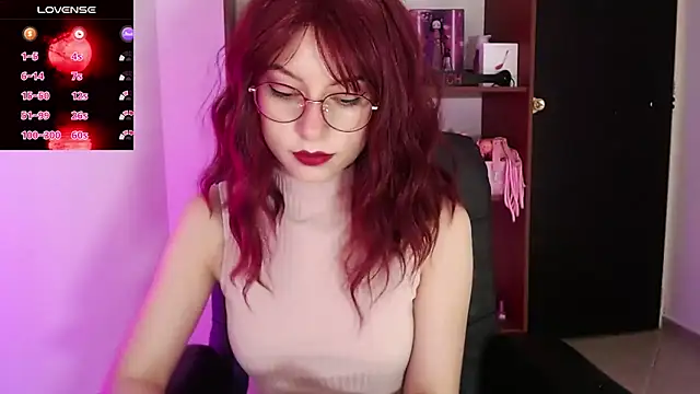 Snapshot of Celeste_Ford_18 chatting on November 29, 2025, 3:56 pm Celeste Ford 18 online show from November 29, 2025, 3:56 pm