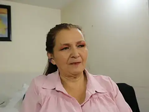 Snapshot of Bellaisa chatting on February 23, 2025, 3:35 am Bellaisa online show from February 23, 2025, 3:35 am
