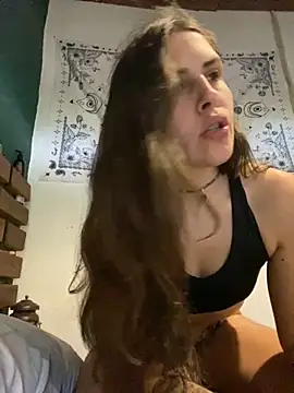 isadelasestrellas online show from March 25, 2026, 7:13 pm