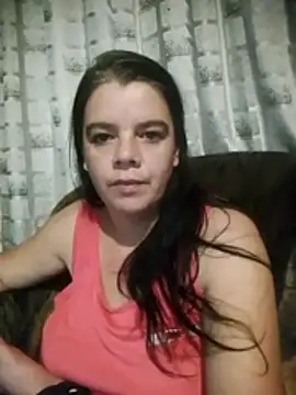 Hornyparratjie online show from April 13, 2026, 10:25 pm