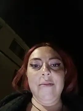 Snapshot of madelaine- chatting on June 11, 2026, 12:32 am madelaine- online show from June 11, 2026, 12:32 am