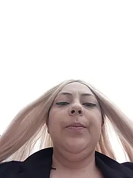 madelaine- online show from March 24, 2026, 7:36 pm