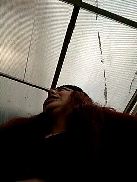 Snapshot of madelaine- chatting on February 26, 2025, 6:48 pm madelaine- online show from February 26, 2025, 6:48 pm