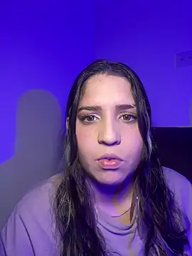 valentina jonnes1 online show from March 21, 2026, 4:25 am