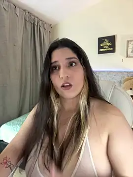 Snapshot of valentina_jonnes1 chatting on December 24, 2024, 1:27 am valentina jonnes1 online show from December 24, 2024, 1:27 am