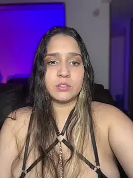 Snapshot of valentina_jonnes1 chatting on March 22, 2025, 2:27 am valentina jonnes1 online show from March 22, 2025, 2:27 am