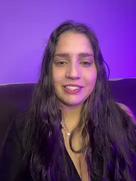 Snapshot of valentina_jonnes1 chatting on June 28, 2026, 5:25 am valentina jonnes1 online show from June 28, 2026, 5:25 am