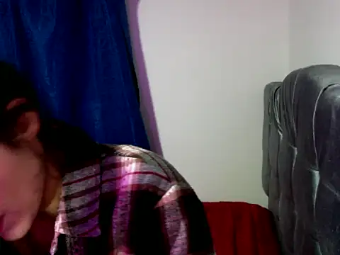 Snapshot of BulmaStar chatting on June 17, 2026, 3:17 am BulmaStar online show from June 17, 2026, 3:17 am
