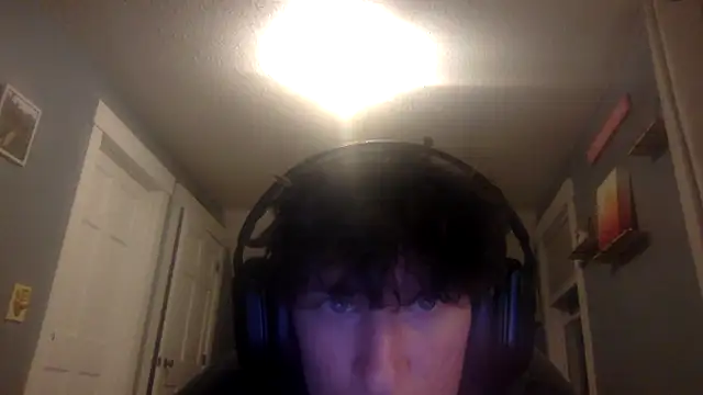 Snapshot of KittingGrappler chatting on March 17, 2026, 11:41 pm KittingGrappler online show from March 17, 2026, 11:41 pm