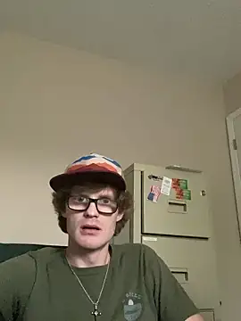 Snapshot of BOSSDIGGINN4u chatting on February 11, 2025, 1:51 pm BOSSDIGGINN4u online show from February 11, 2025, 1:51 pm