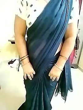 Snapshot of PayalSharmahot143 chatting on September 13, 2025, 2:17 pm PayalSharmahot143 online show from September 13, 2025, 2:17 pm