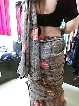 Snapshot of PayalSharmahot143 chatting on September 20, 2025, 2:05 am PayalSharmahot143 online show from September 20, 2025, 2:05 am