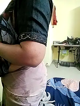 Snapshot of PayalSharmahot143 chatting on November 26, 2025, 1:00 pm PayalSharmahot143 online show from November 26, 2025, 1:00 pm