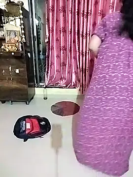 Snapshot of PayalSharmahot143 chatting on October 26, 2025, 5:02 pm PayalSharmahot143 online show from October 26, 2025, 5:02 pm