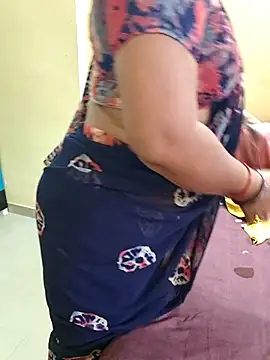 Snapshot of PayalSharmahot143 chatting on March 2, 2026, 8:43 am PayalSharmahot143 online show from March 2, 2026, 8:43 am