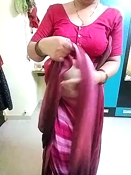 Snapshot of PayalSharmahot143 chatting on November 30, 2025, 5:36 pm PayalSharmahot143 online show from November 30, 2025, 5:36 pm