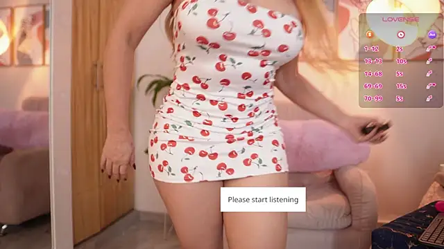 Tiffany Sims1 online show from January 7, 2026, 2:00 pm