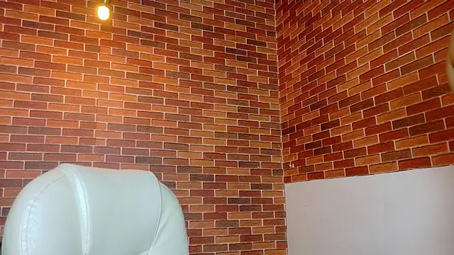 Annyeli online show from November 20, 2025, 1:45 pm