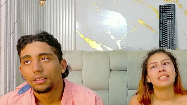 Snapshot of Annyeli chatting on February 19, 2026, 12:40 am Annyeli online show from February 19, 2026, 12:40 am