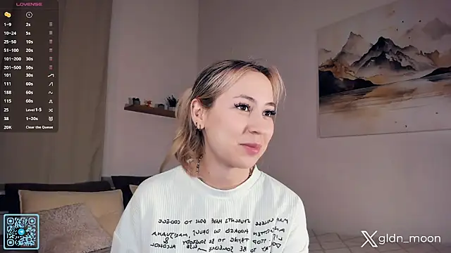 Snapshot of EternalLiberty chatting on November 10, 2025, 7:41 pm EternalLiberty online show from November 10, 2025, 7:41 pm