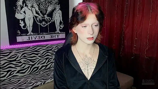 Snapshot of Vailyreb_ chatting on February 22, 2025, 10:18 am Vailyreb online show from February 22, 2025, 10:18 am