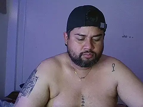 GABRIELGARCIA1313 online show from July 29, 2026, 9:58 pm