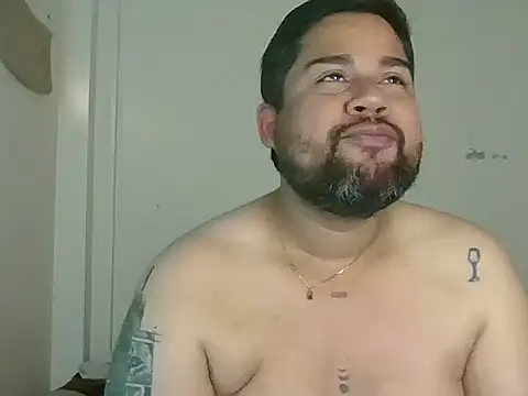 GABRIELGARCIA1313 online show from July 25, 2026, 4:24 pm