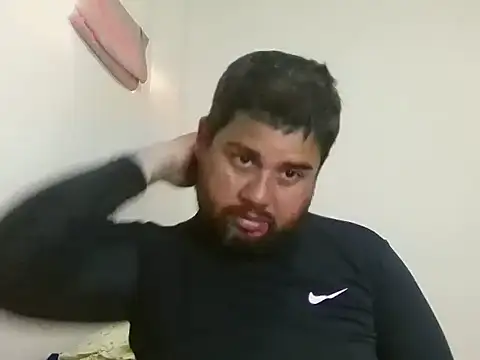 Snapshot of GABRIELGARCIA1313 chatting on June 10, 2026, 10:22 pm GABRIELGARCIA1313 online show from June 10, 2026, 10:22 pm