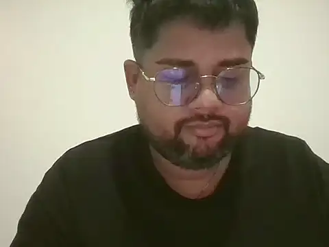GABRIELGARCIA1313 online show from July 9, 2026, 4:28 pm