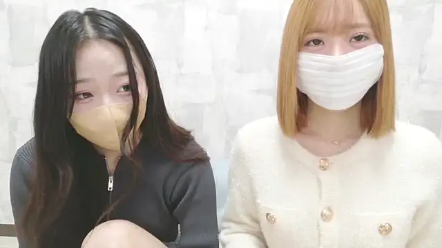 Snapshot of LOVE_MOMO_LOVE chatting on February 4, 2026, 11:16 am LOVE MOMO LOVE online show from February 4, 2026, 11:16 am