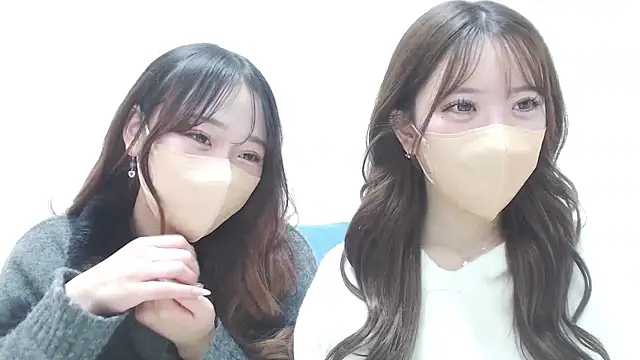 Snapshot of LOVE_MOMO_LOVE chatting on February 10, 2025, 11:46 am LOVE MOMO LOVE online show from February 10, 2025, 11:46 am