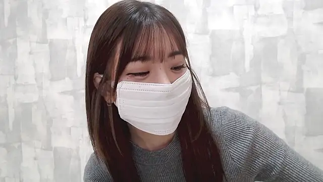 Snapshot of LOVE_MOMO_LOVE chatting on October 10, 2025, 11:00 am LOVE MOMO LOVE online show from October 10, 2025, 11:00 am