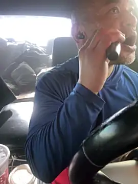 EatMyCake831 online show from December 17, 2025, 6:57 pm