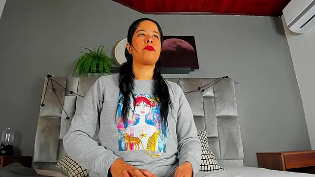 Snapshot of DulceAurora__ chatting on February 25, 2026, 3:07 am DulceAurora online show from February 25, 2026, 3:07 am