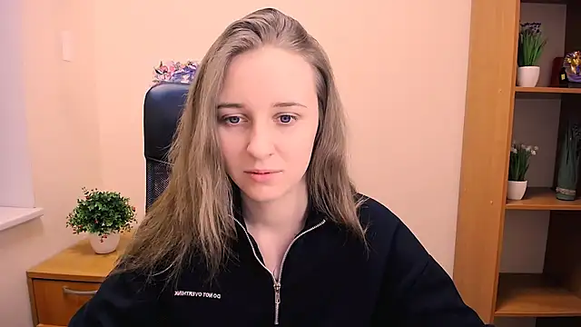 Snapshot of _Nicole_new chatting on January 19, 2025, 12:17 pm Nicole new online show from January 19, 2025, 12:17 pm