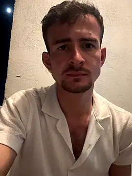 Snapshot of eddy355 chatting on October 31, 2025, 4:47 pm eddy355 online show from October 31, 2025, 4:47 pm