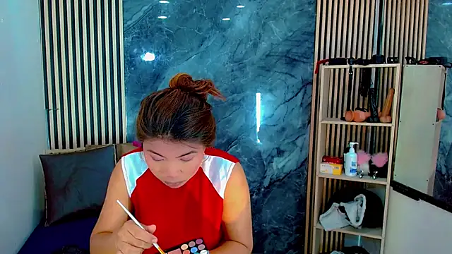 Snapshot of Isalombardi chatting on November 11, 2025, 3:34 am Isalombardi online show from November 11, 2025, 3:34 am